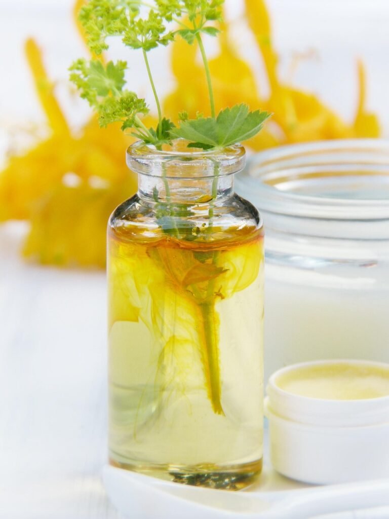 essential oils for pain relief and sore muscles